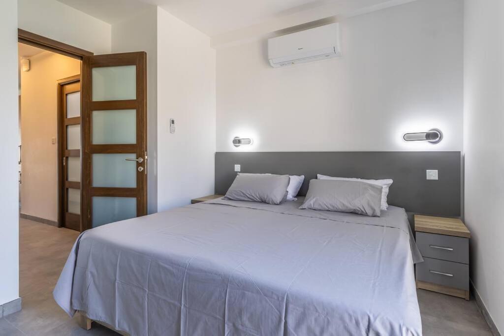 Nocturnal Elegance Apartment By Solea Sliema Bagian luar foto