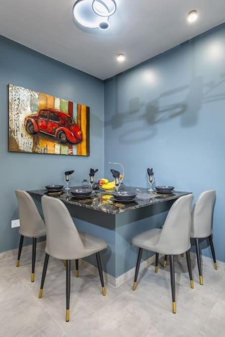 Nocturnal Elegance Apartment By Solea Sliema Bagian luar foto